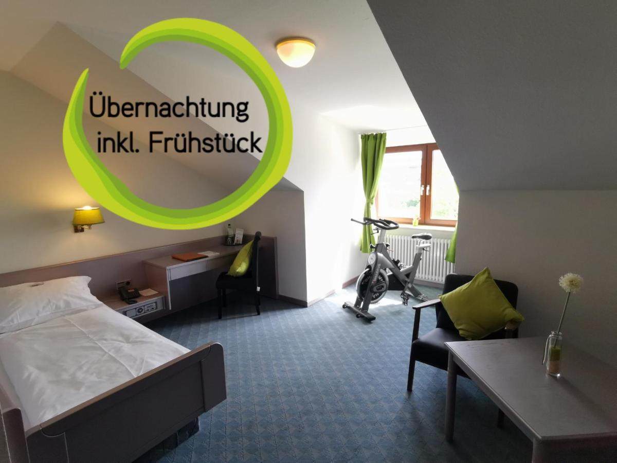 Kurhotel Bad Rodach An Der Thermenatur Exterior photo